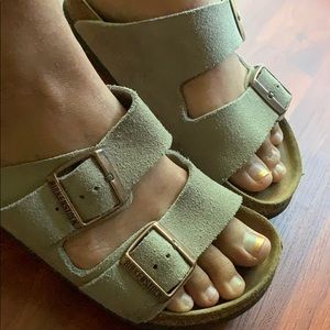 BIRKENSTOCK SANDALS